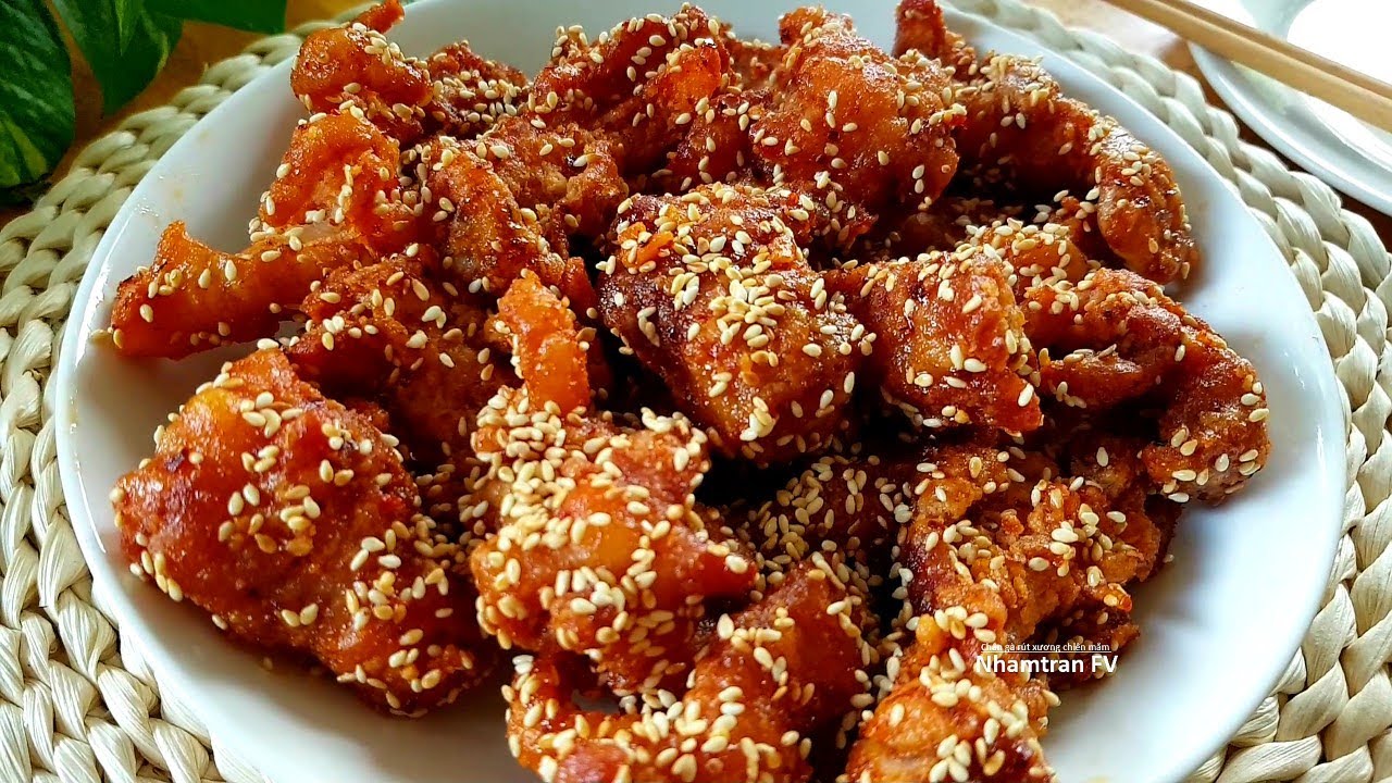 Chân gà rút xương chiên nước mắm