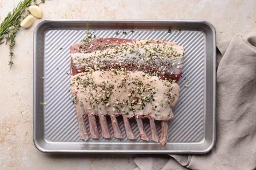 BẸ SƯỜN CỪU ÚC CẮT KIỂU PHÁP - món nhà hàng