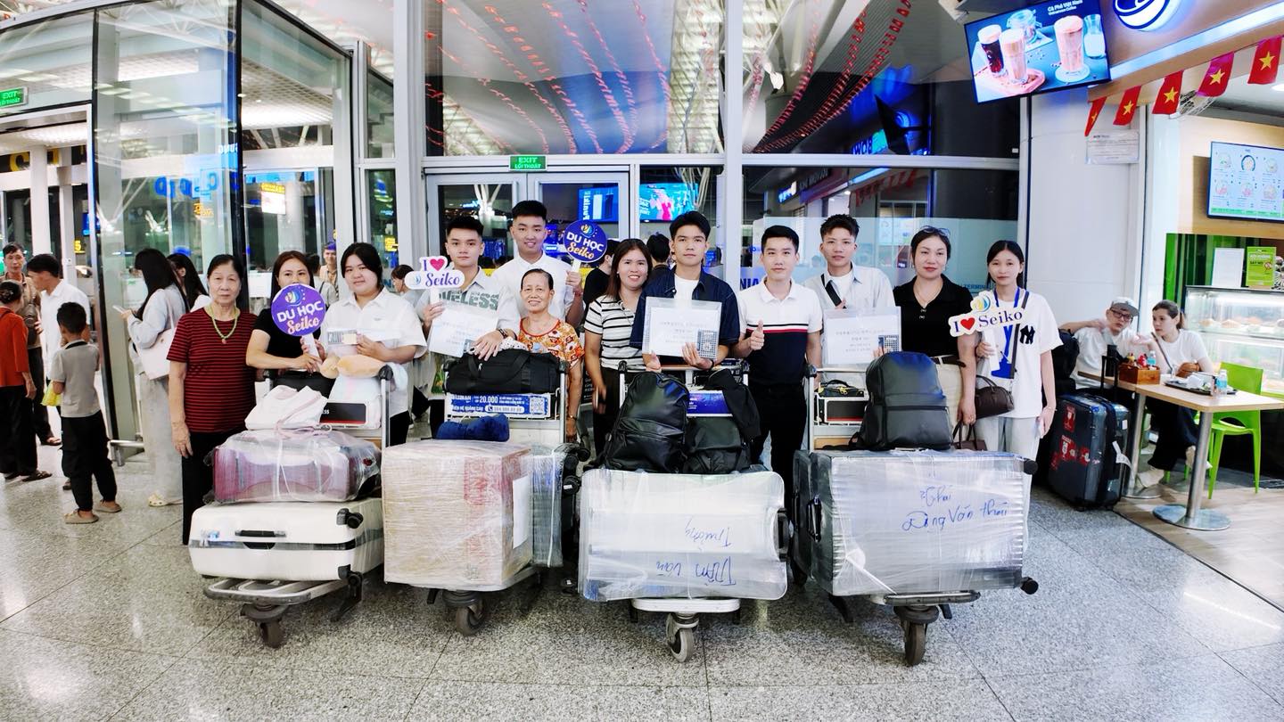 TIỄN BAY ĐÊM – KHỞI HÀNH TỚI ĐẠI HỌC JONJU