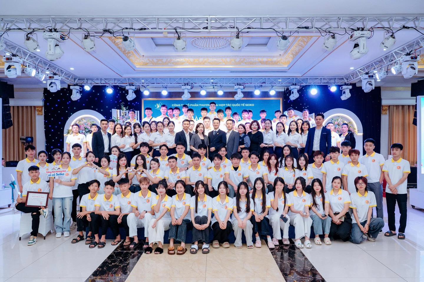 NHIỆT LIỆT CHÀO MỪNG 43 NĂM NGÀY NHÀ GIÁO VIỆT NAM (20/11/1982 - 20/11/2025)