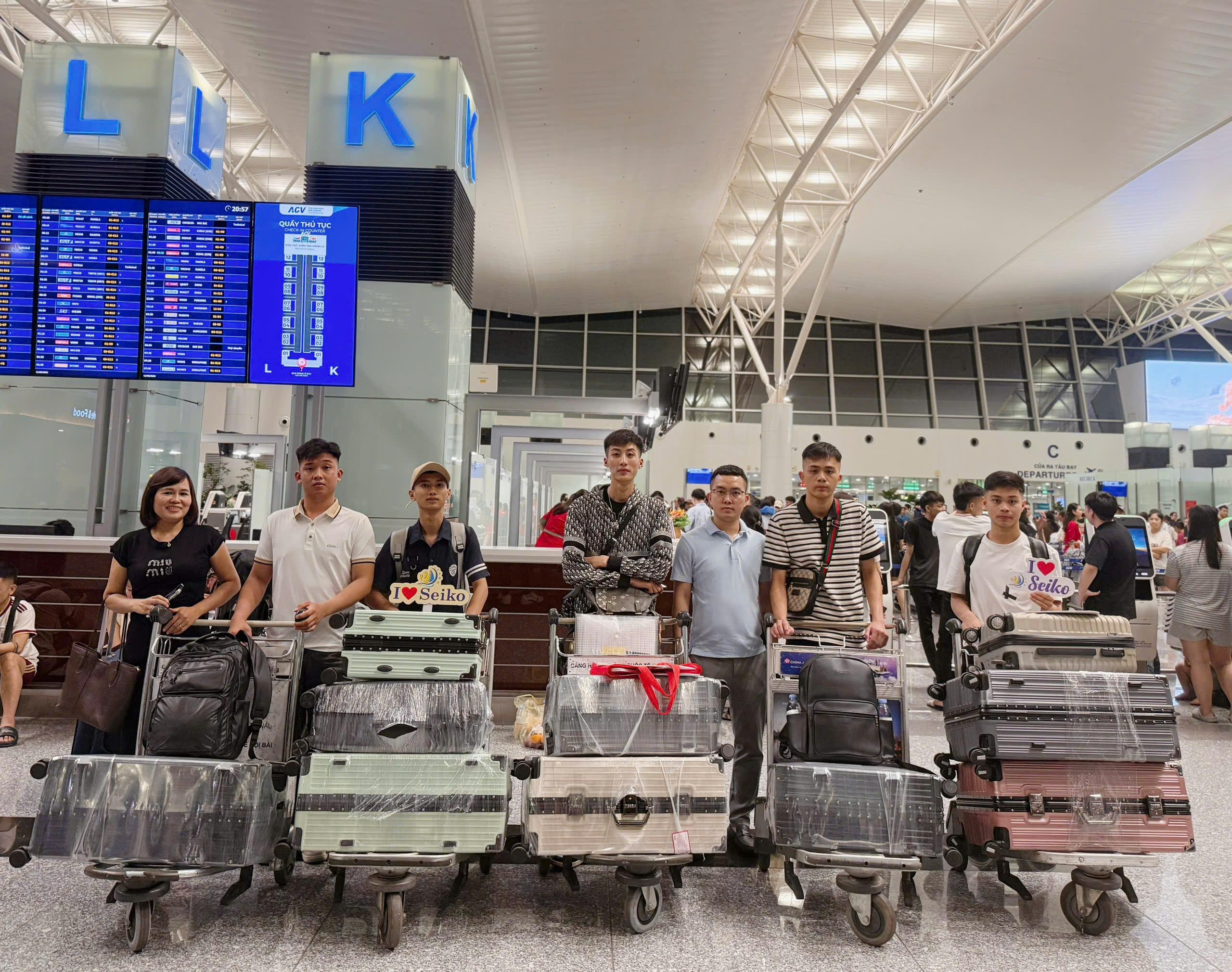 CHẶNG ĐƯỜNG MỚI BẮT ĐẦU TỪ SÂN BAY NỘI BÀI: KHI ƯỚC MƠ CHÍNH THỨC CẤT CÁNH