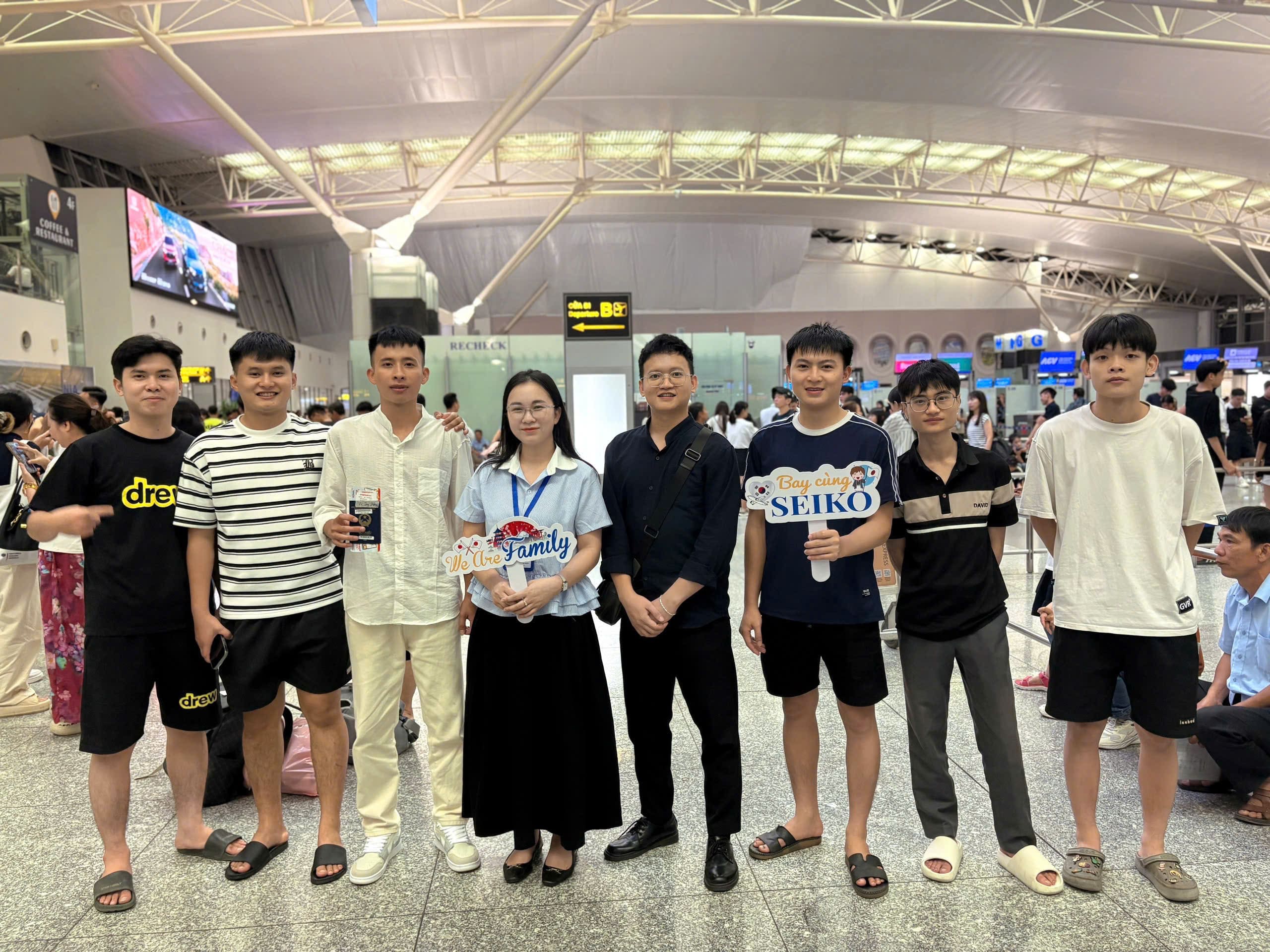 ✨NHẬT KÝ TIỄN BAY 2025 - ĐOÀN BAY ĐÊM QUA ĐẾN TOKYO ✈️✨