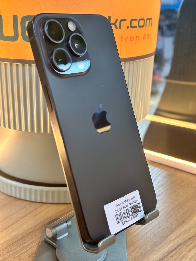 iPhone 15 Pro Max 256GB Black 100%