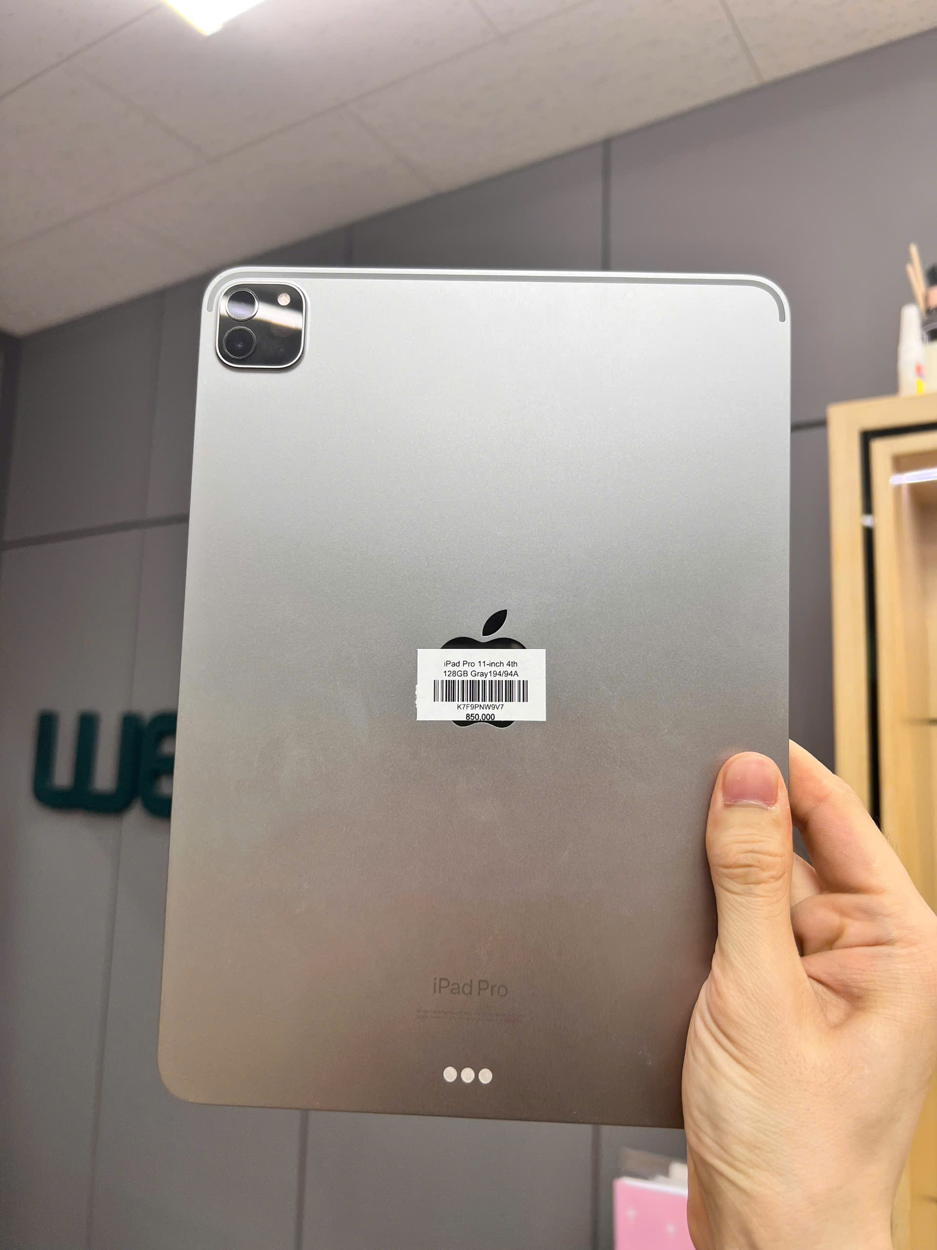 iPad Pro 11-inch 4th 128GB Gray194/94A