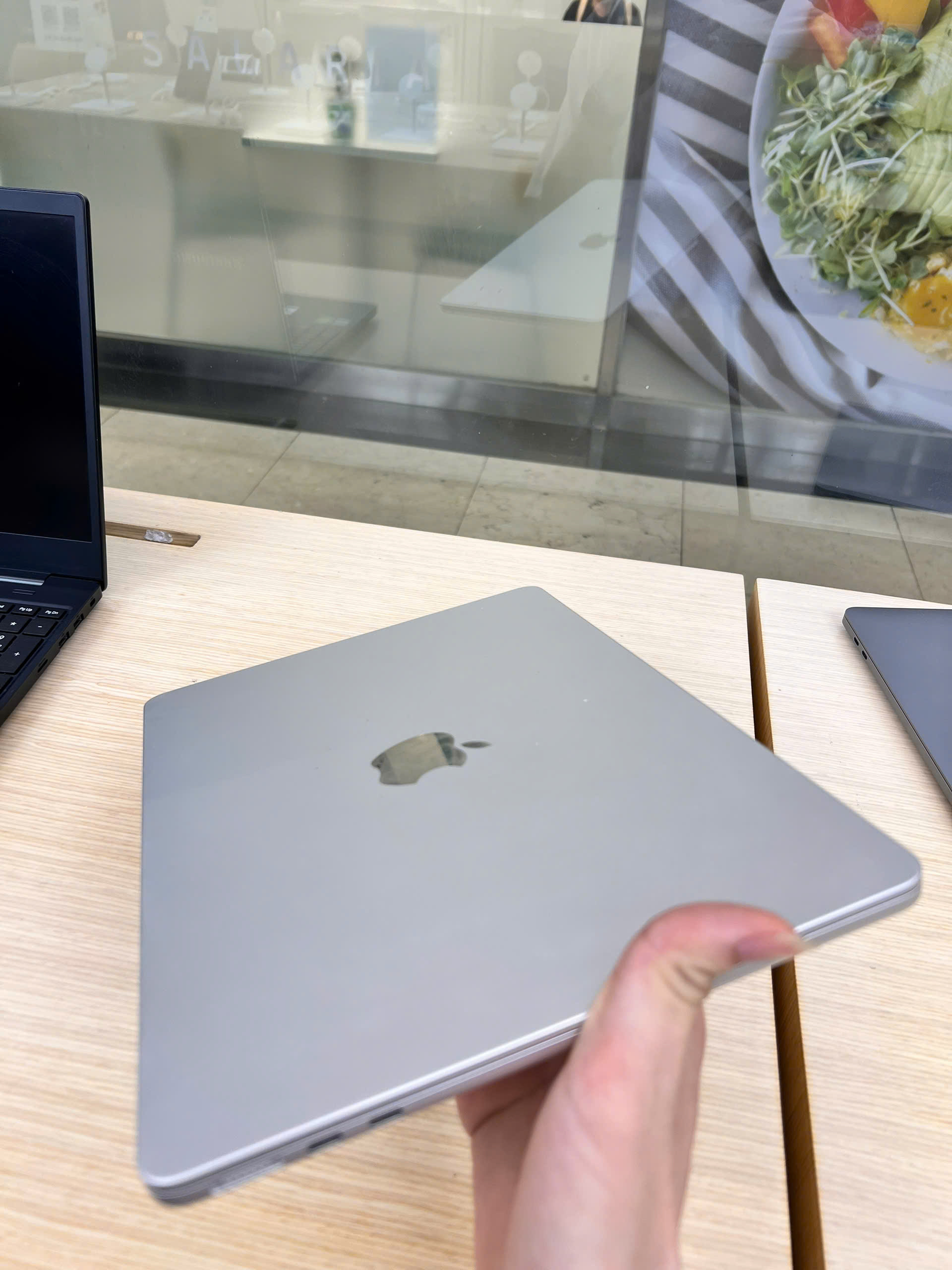macbookair13m4 16/256 87/96A