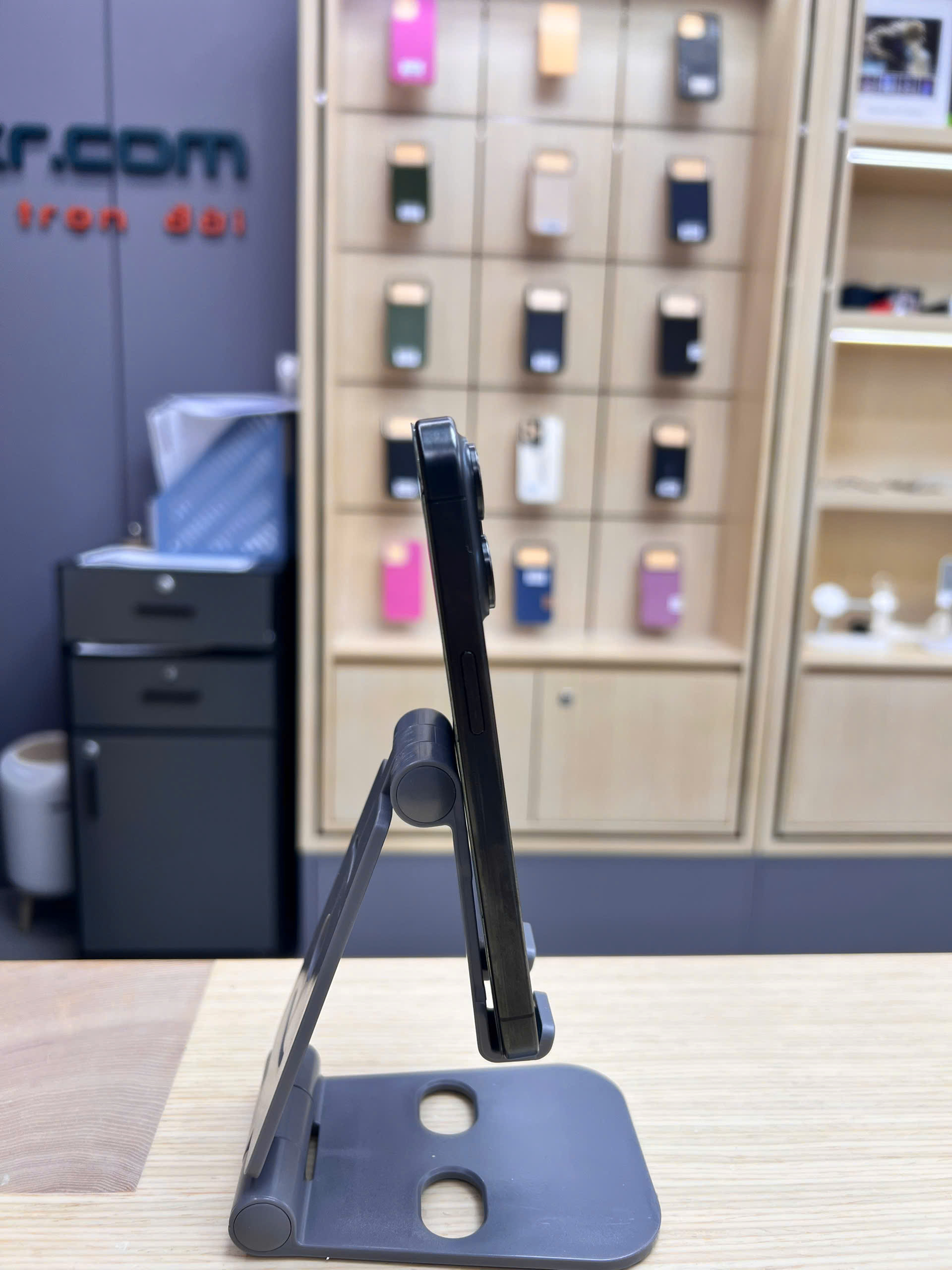 iPhone 15 Pro 256GB black   236/98A