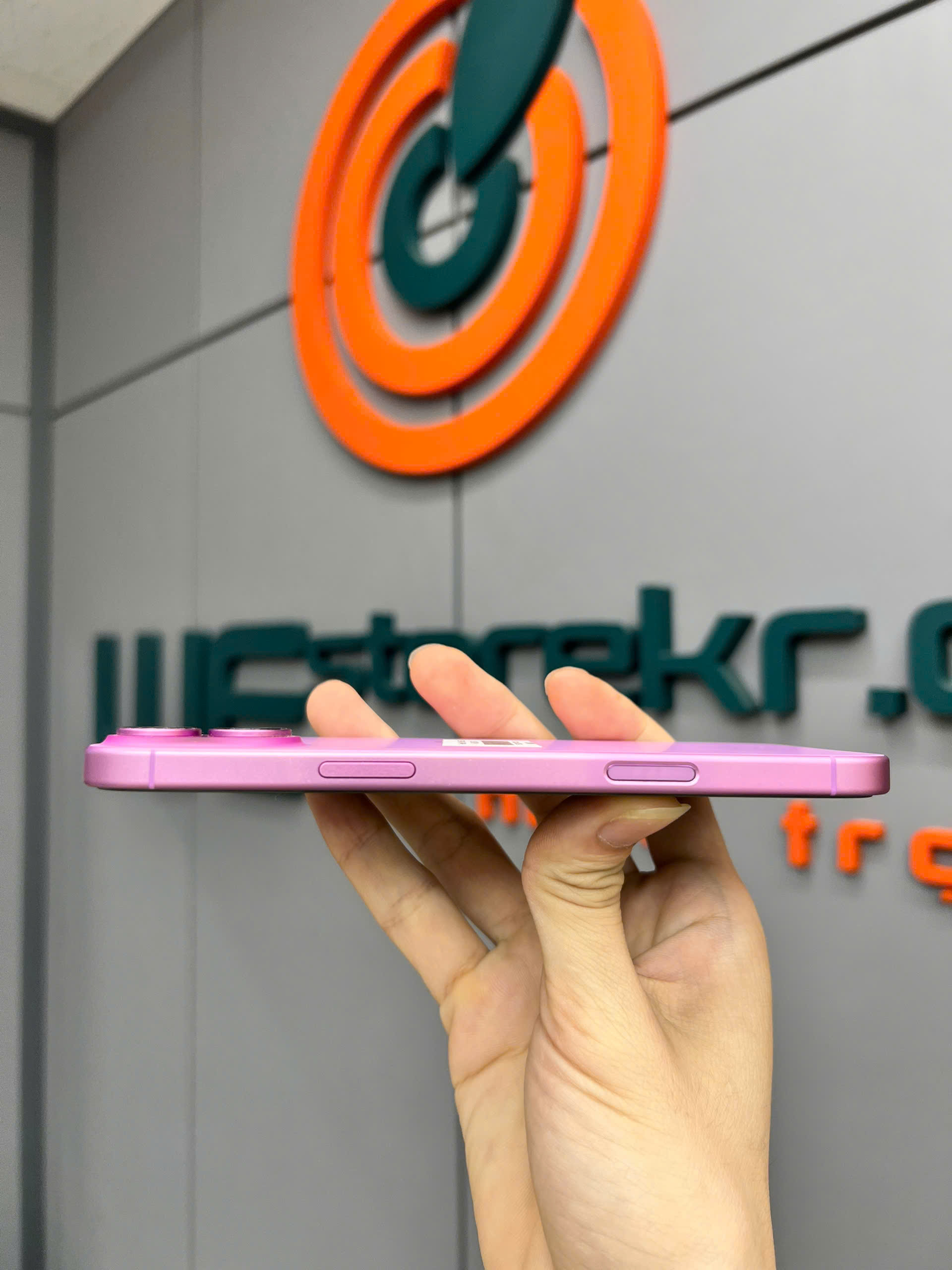 iPhone 16 Plus 256GB Pink 270/97A