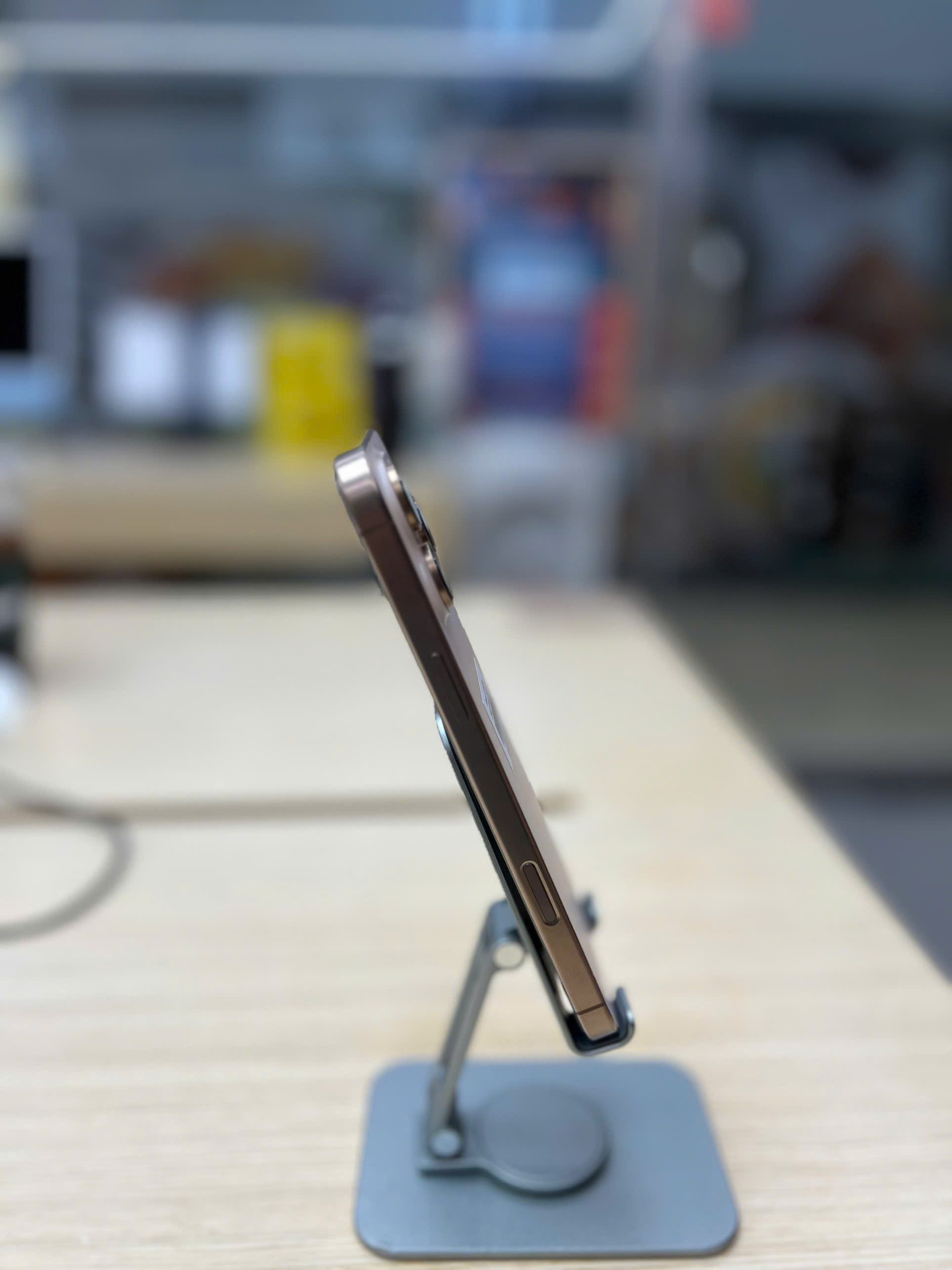 16promax 256gb vàng mạc (Desrert) 216/Pin 99