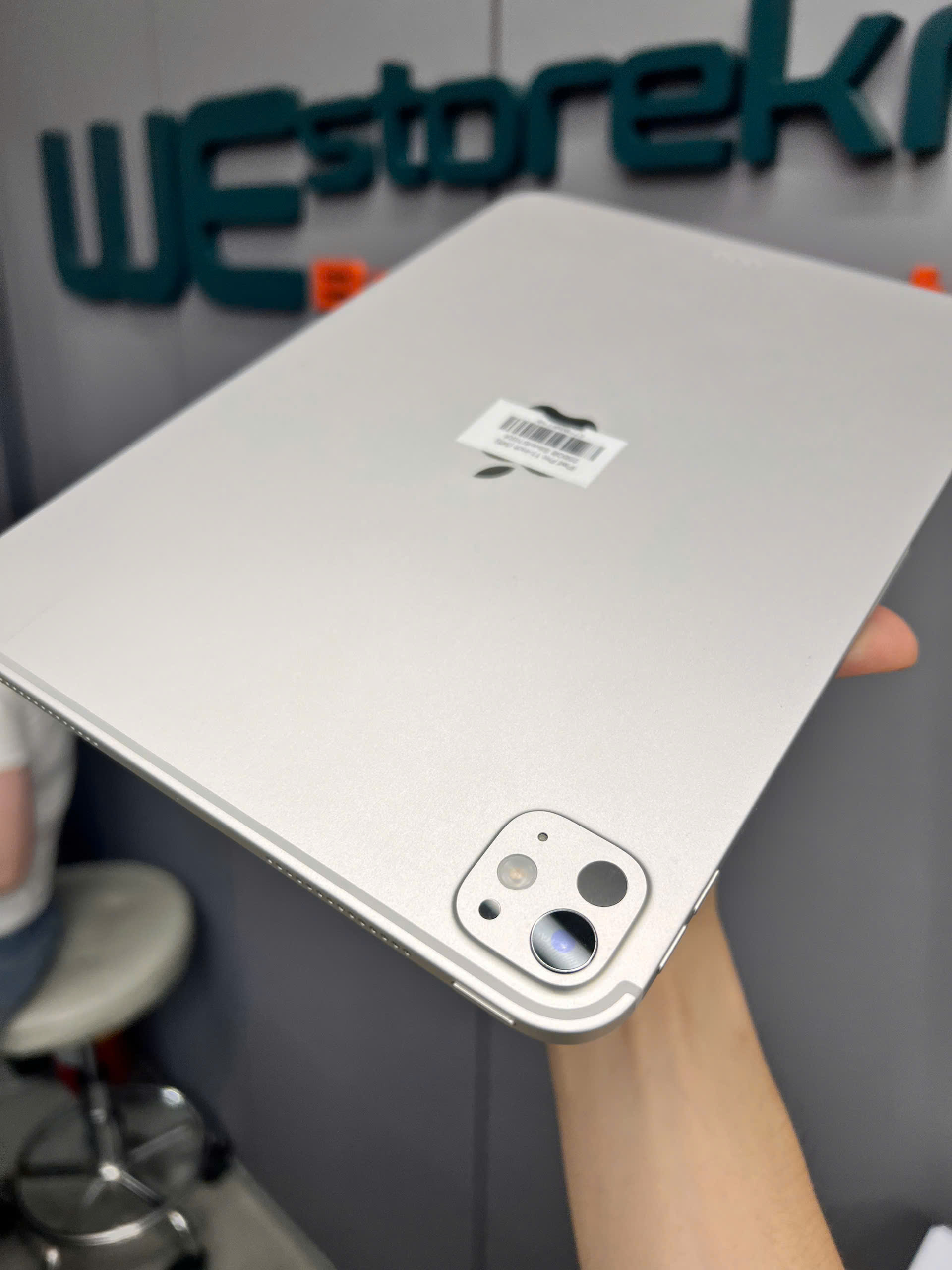 iPad Pro 11-inch (M5) 256GB Silver8/100A