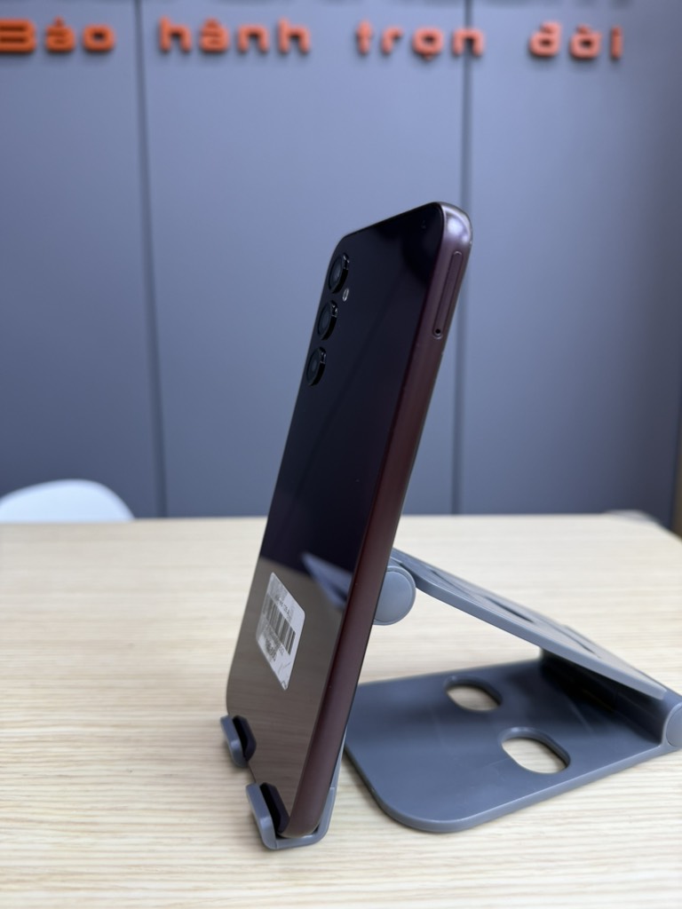Samsung A24 red 128gb