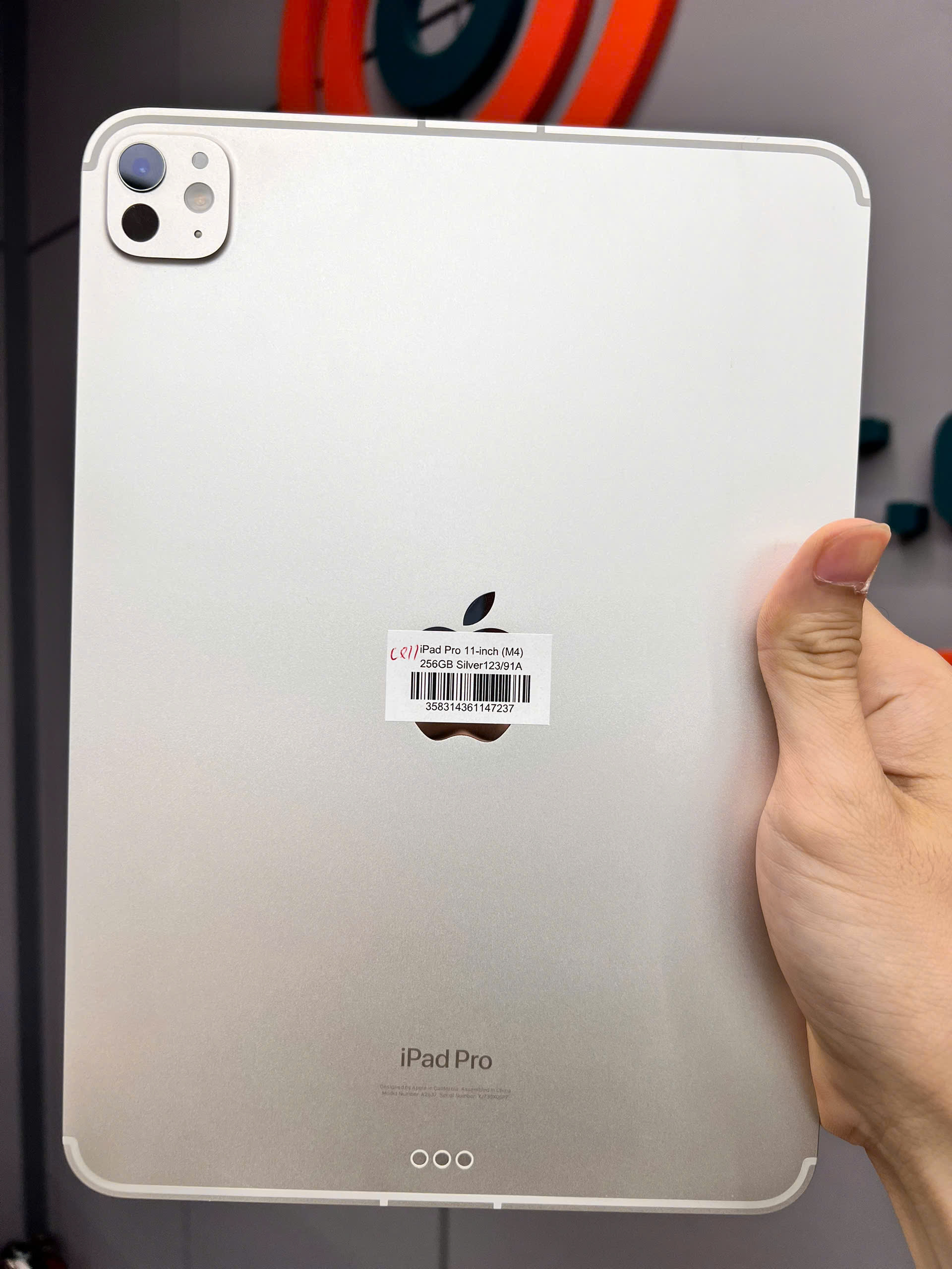 iPad Pro 11-inch (M4) 256GB Silver123/91A CELL