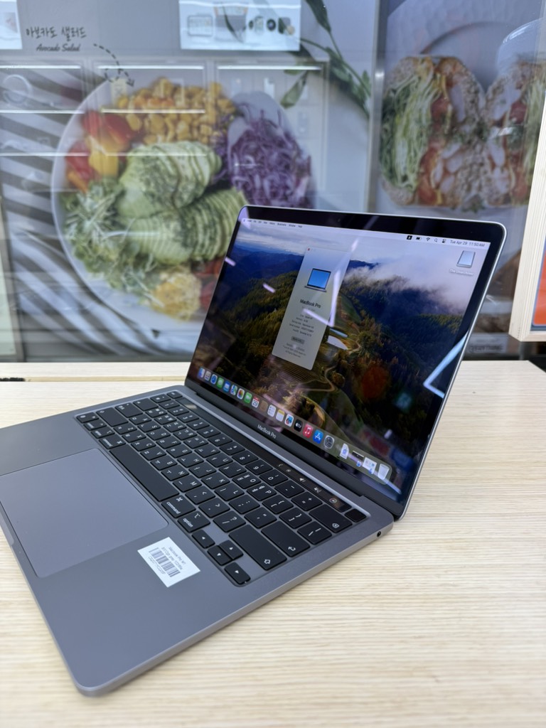 Macbook Pro M1 RAM 8gb/512gb Gray 95%