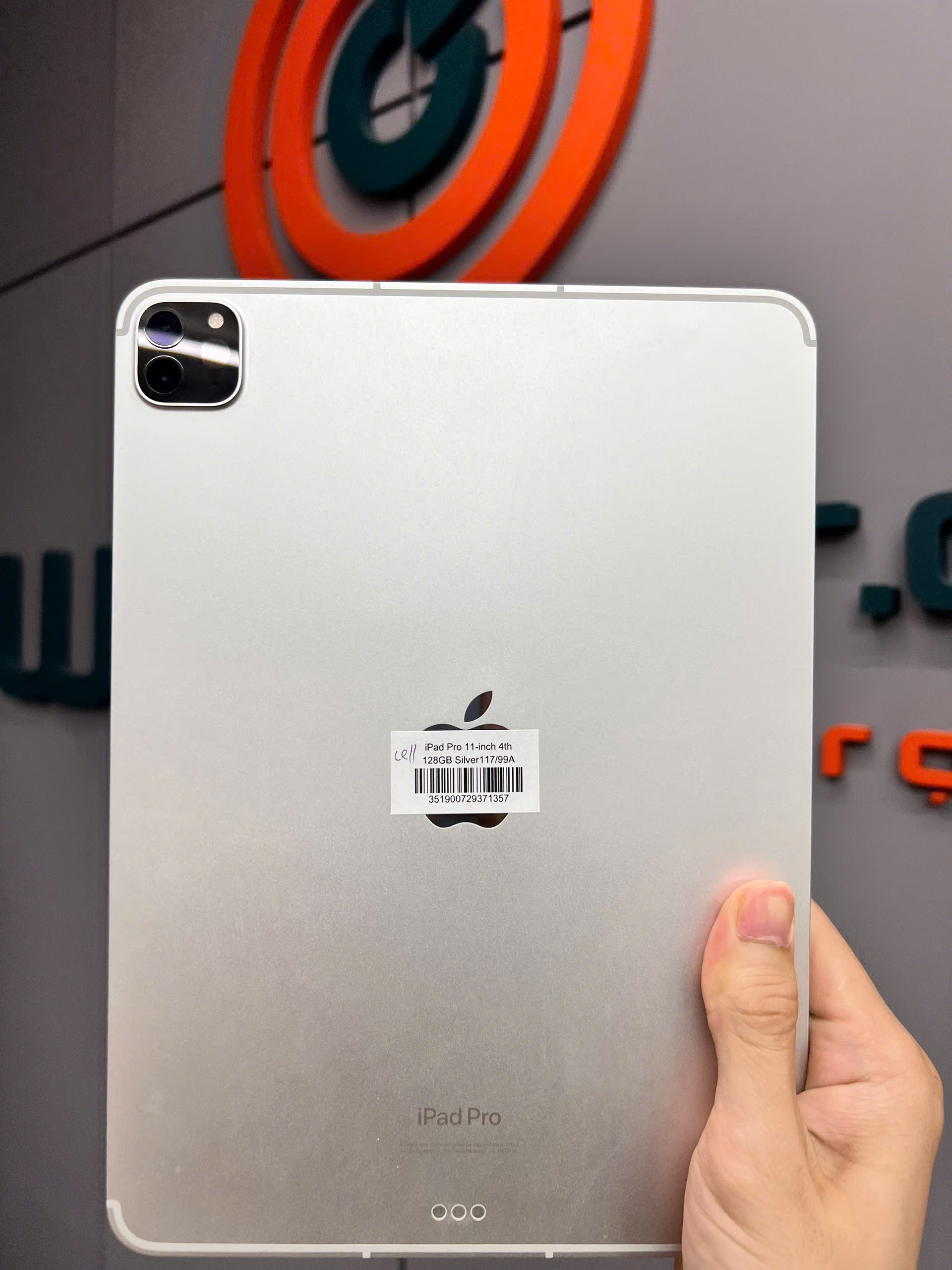 iPadSilv Pro 11-inch 4th 128GB silver117/99A CELL