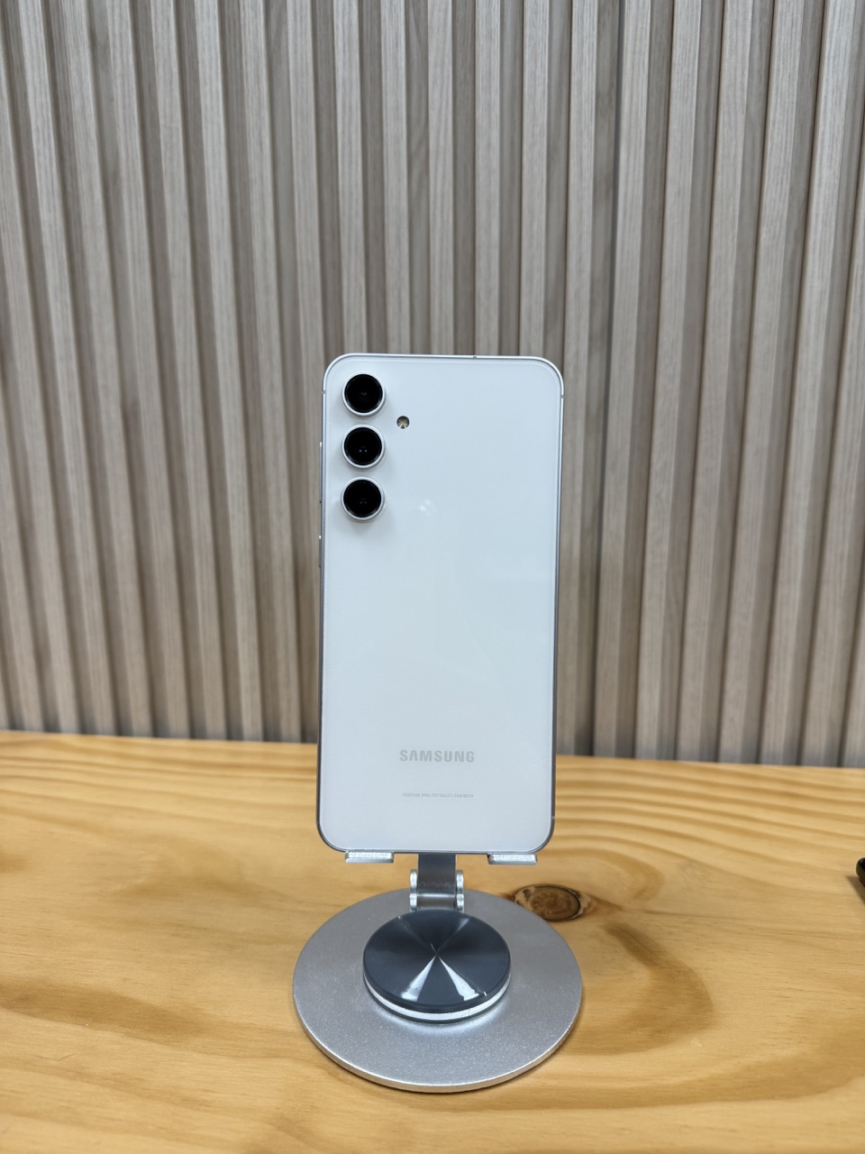 samsung s23 fe white A- 256gb
