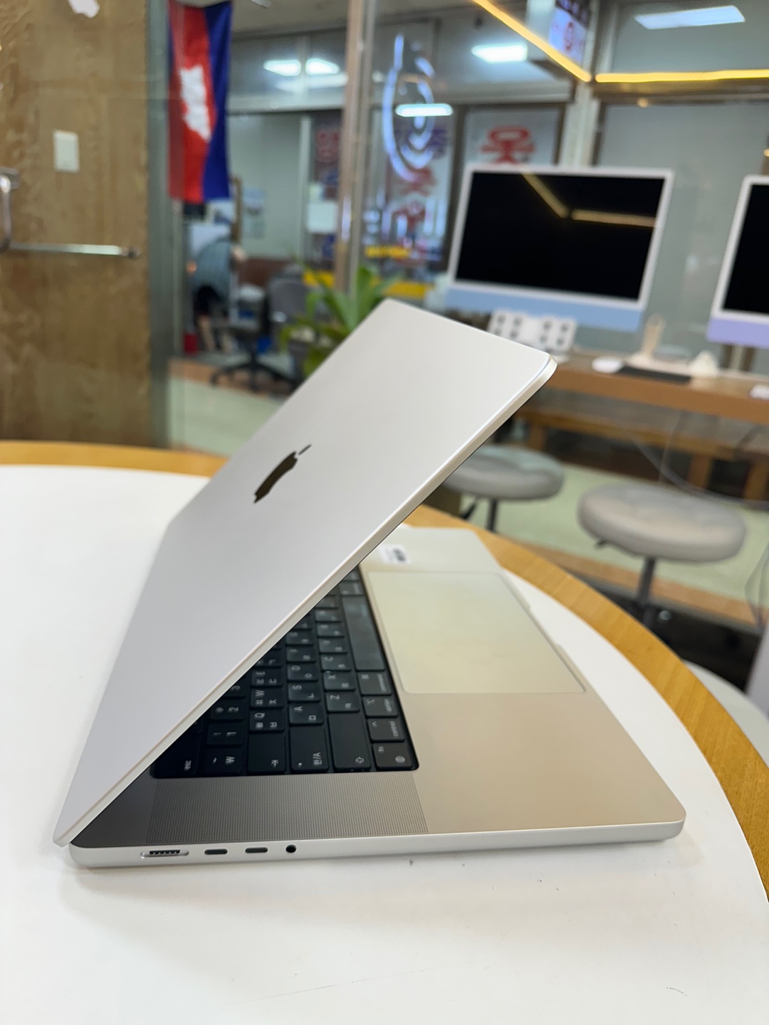 macbook m1pro16 silver 16/512GB 96%