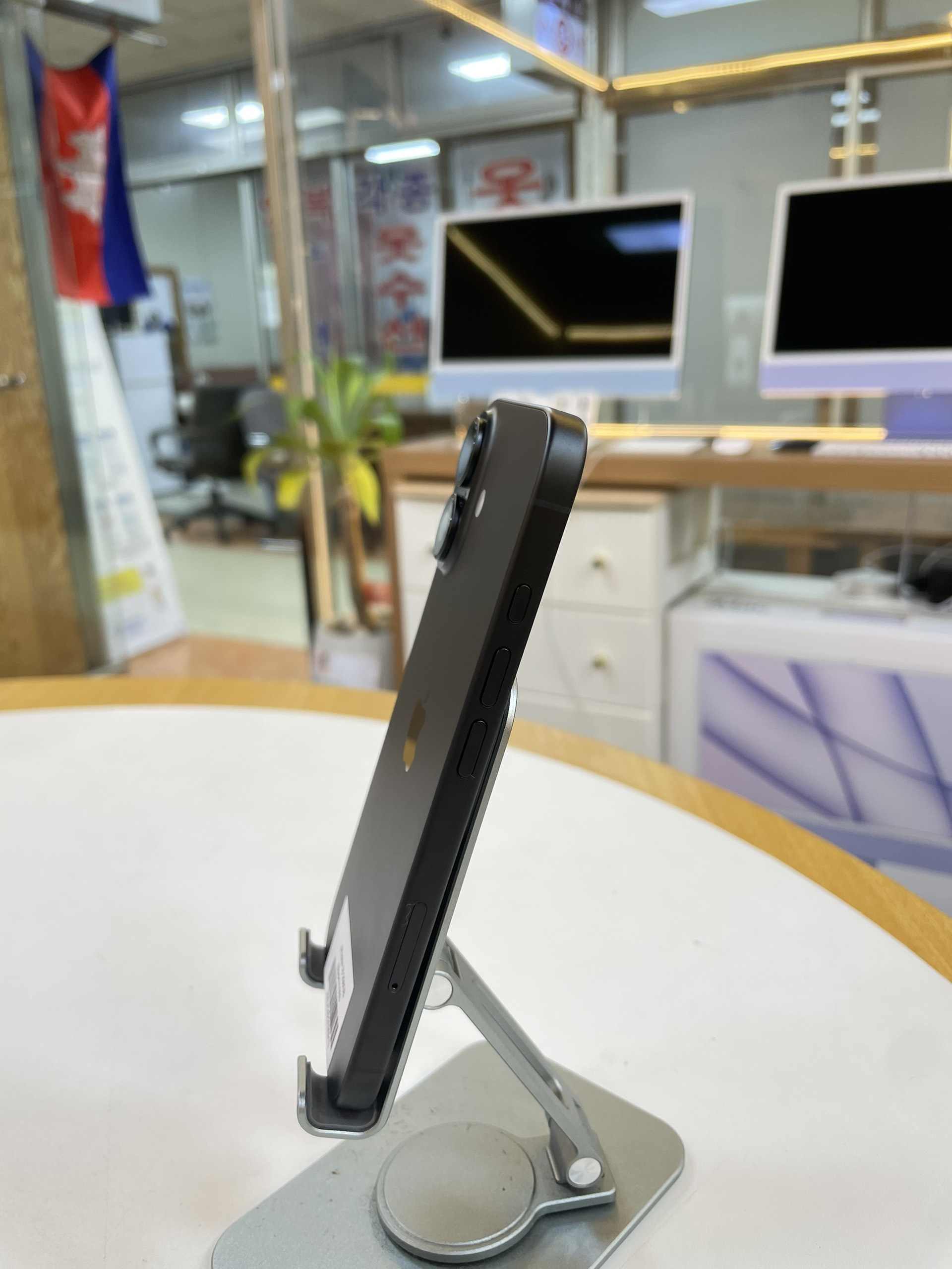 iPhone 16 thường 256GB Black 100%