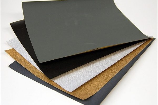 Giấy nhám là gì? Cấu tạo & Phân loại giấy nhám