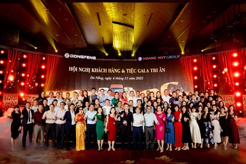 Toàn cảnh hội nghị khách hàng và giới thiệu sản phẩm mới Hoang Huy DongFeng năm 2022
