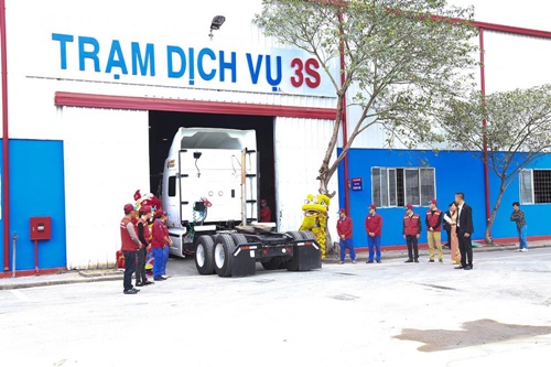 Trạm dịch vụ 3S Hoàng Huy triển khai chương trình khuyến mãi: Miễn phí kiểm tra tổng thể xe - tiết kiệm 15% chi phí bảo dưỡng xe. 