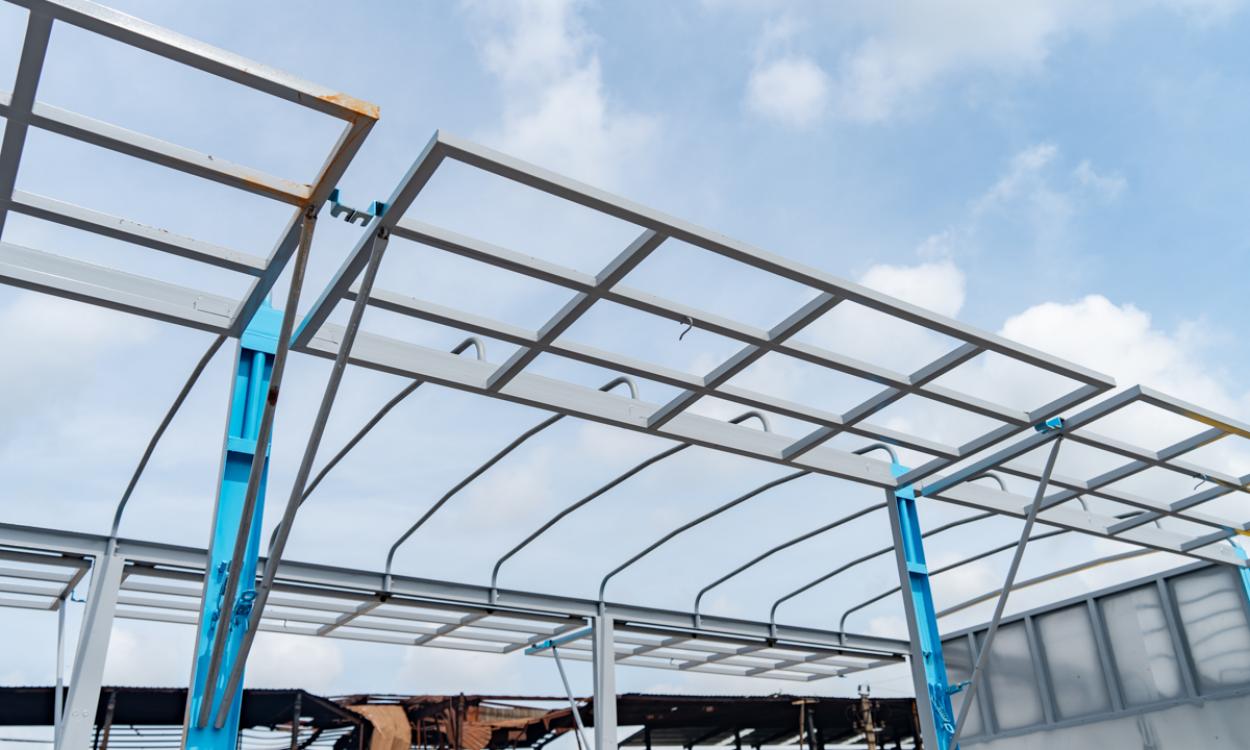Xe tải B180 (4x2) thùng mui 8.2M - Tải 8.95 tấn