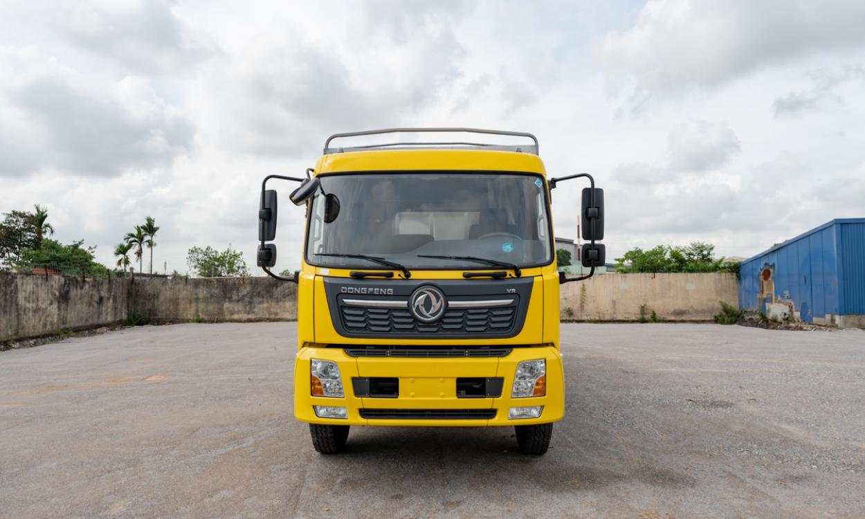 Xe tải B180 (4x2) thùng mui 9.5M - Tải 8 tấn Dongfeng Hoàng Huy
