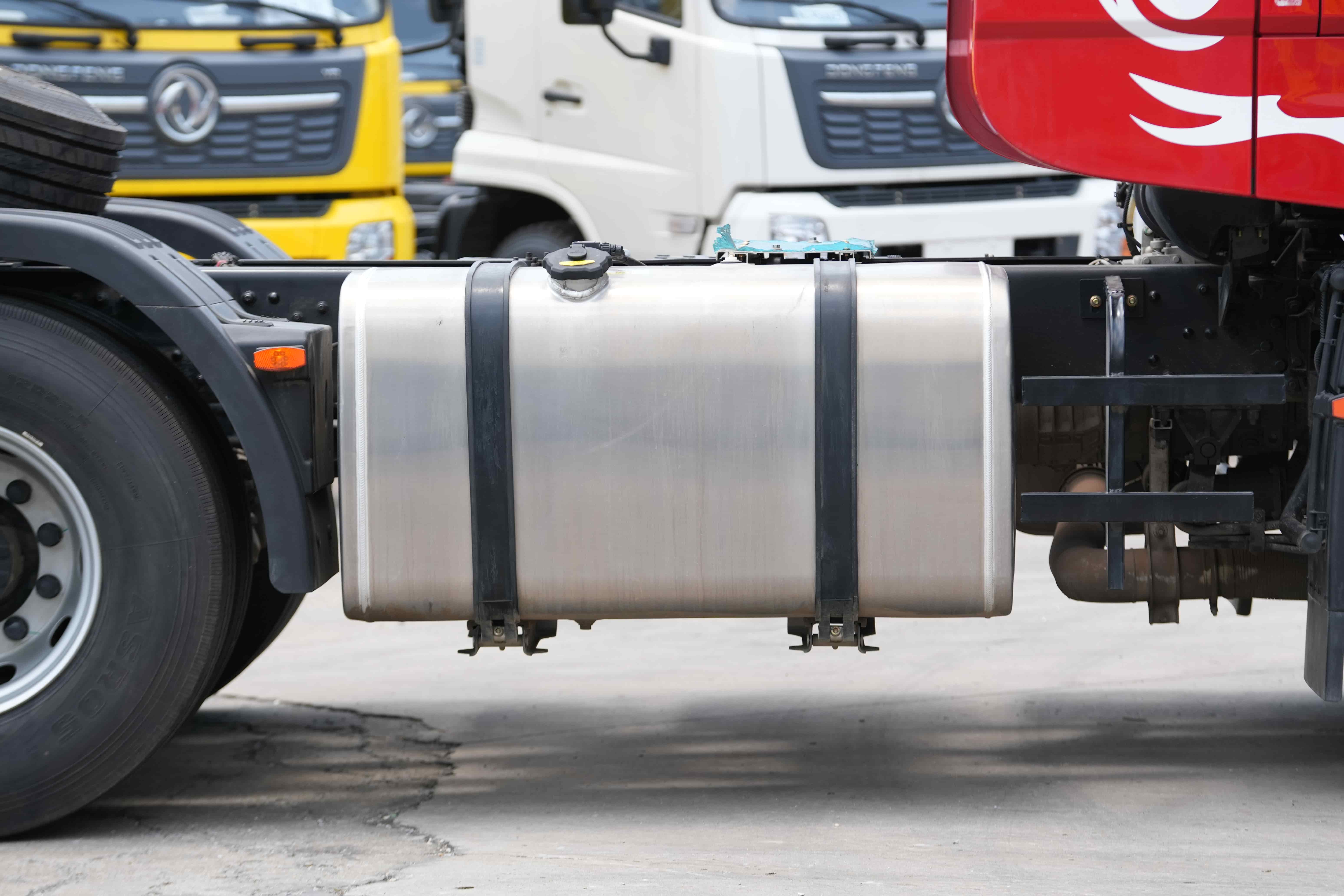 Đầu kéo 3 chân - GX 450