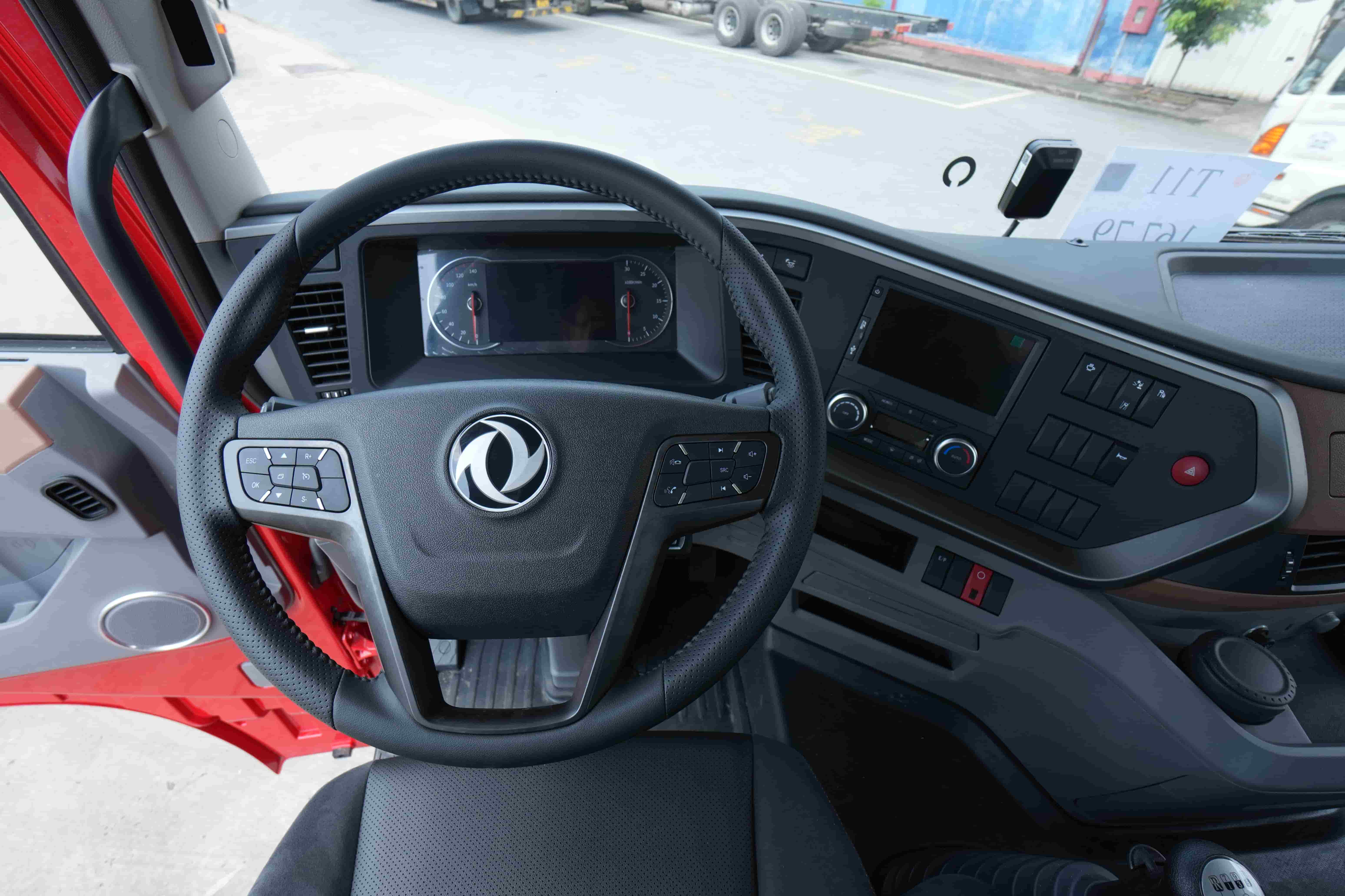 Đầu kéo 3 chân - GX 450