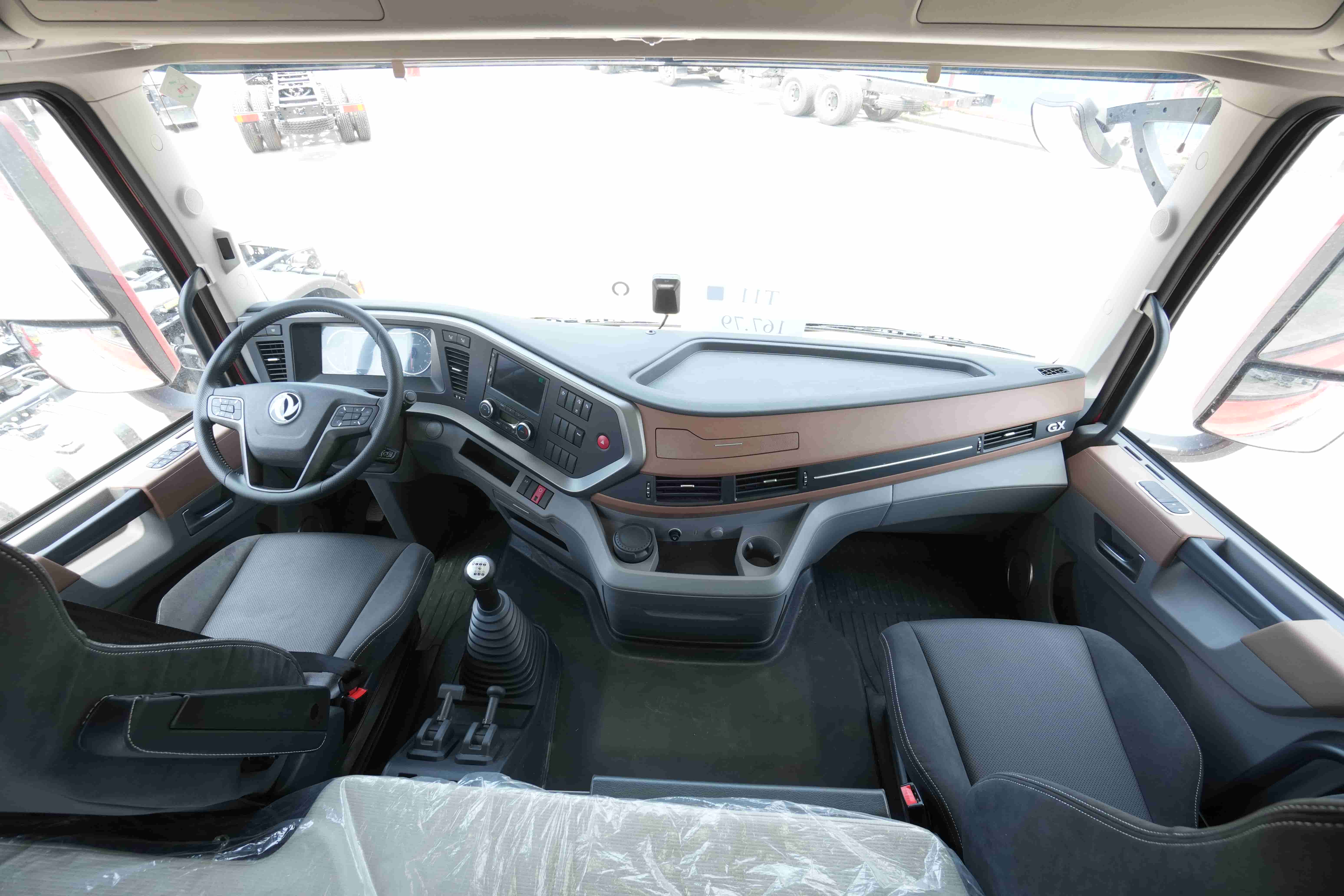 Đầu kéo 3 chân - GX 450