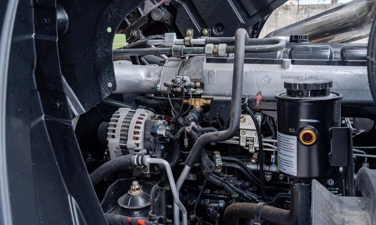 Xe đầu kéo D320 New - 420HP(6X4)