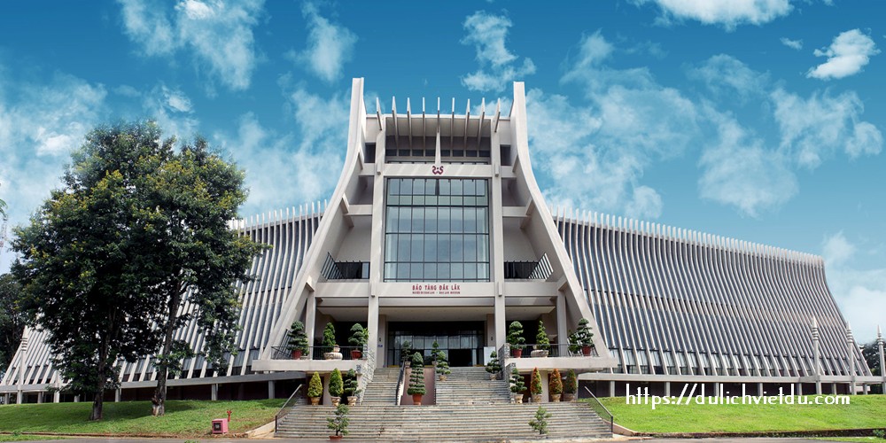 Hà Nội - Buôn Mê Thuột - Pleiku - Hà Nội