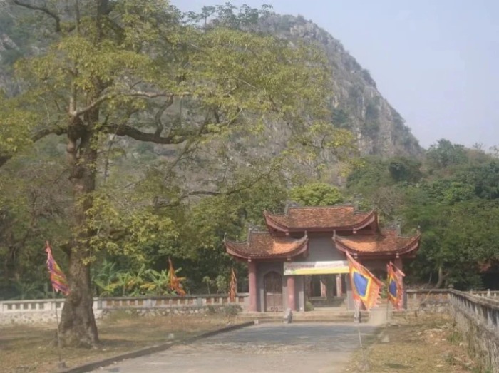 Hà Nội - Nhà thờ đá Phát Diệm - Động Thiên Tôn - Hà Nội