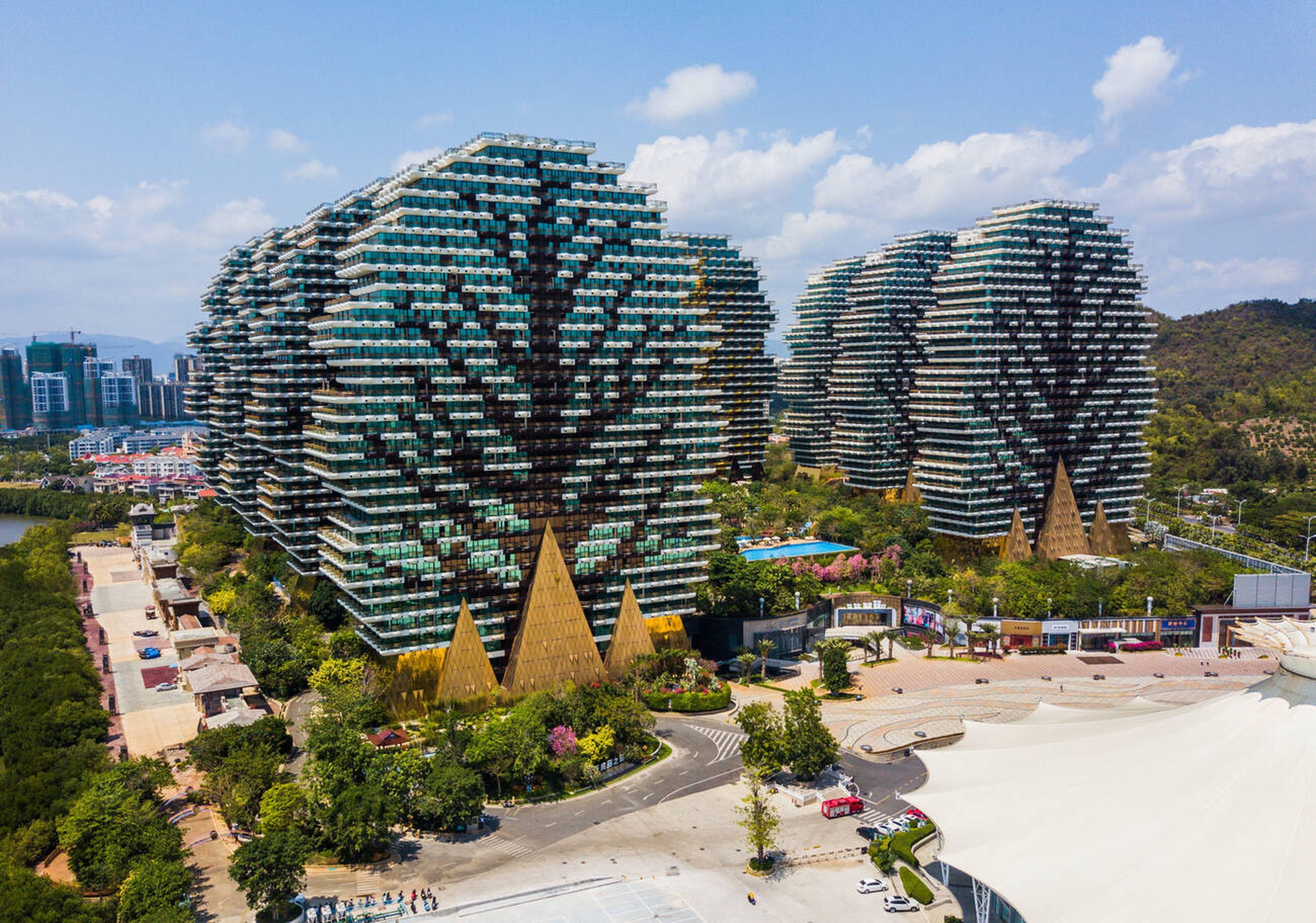 HÀ NỘI - TAM Á - ĐẢO PHƯỢNG HOÀNG - VỊNH HẢI ĐƯỜNG - THỦY CUNG ATLANTIS- HÀ NỘI