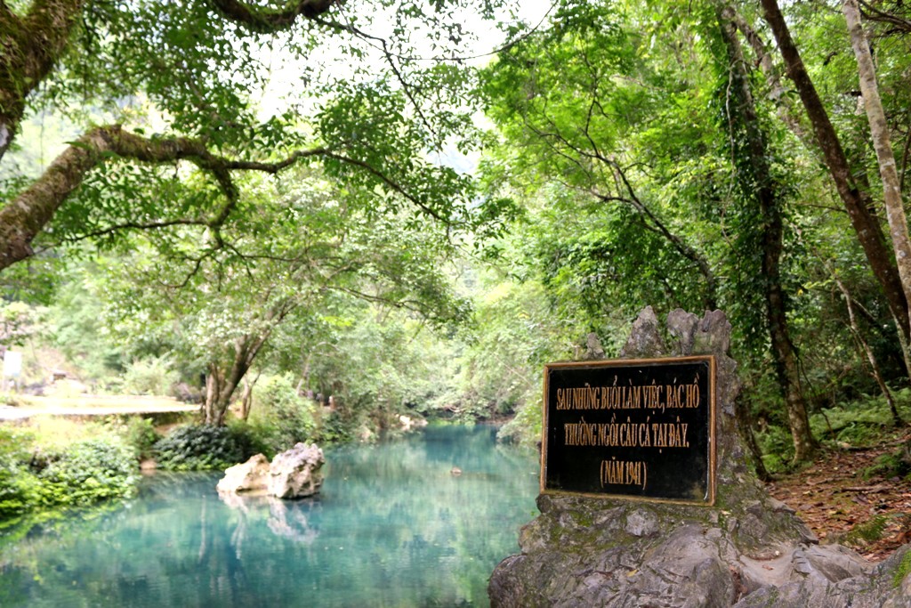 Hà Nội - Cao Bằng - Thác Bản Giốc - Hồ Ba Bể - Hà Nội