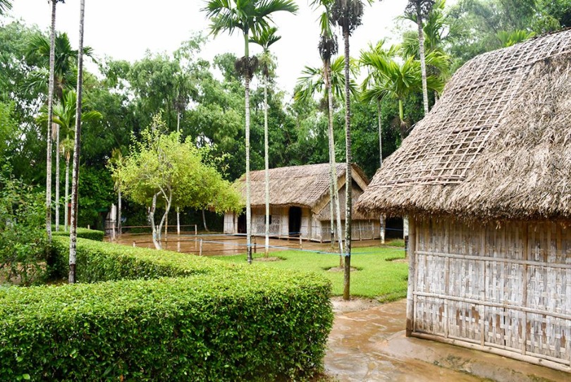 Hà Nội - Biển Cửa Lò - Quê Bác - Hà Nội