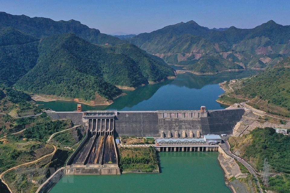 Hà Nội - Mai Châu - Thủy điện Hòa Bình - Hà Nội