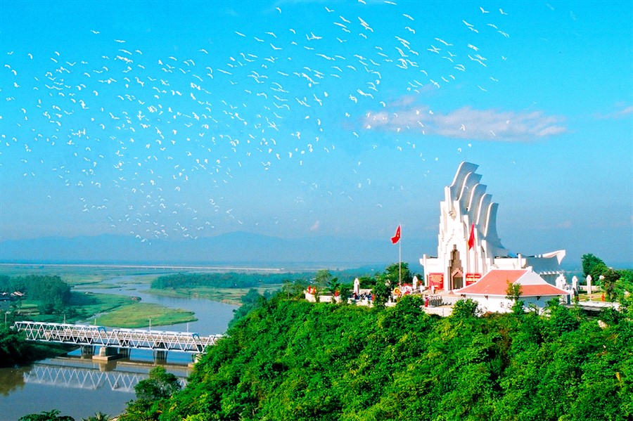 Hà Nội - Quy Nhơn - Kỳ Co - Đầm Ô Loan - Ghềnh Đá Đĩa - Hà Nội