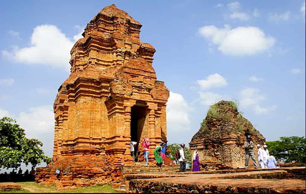 THÁP CHÀM PO SAHNU BÌNH THUẬN