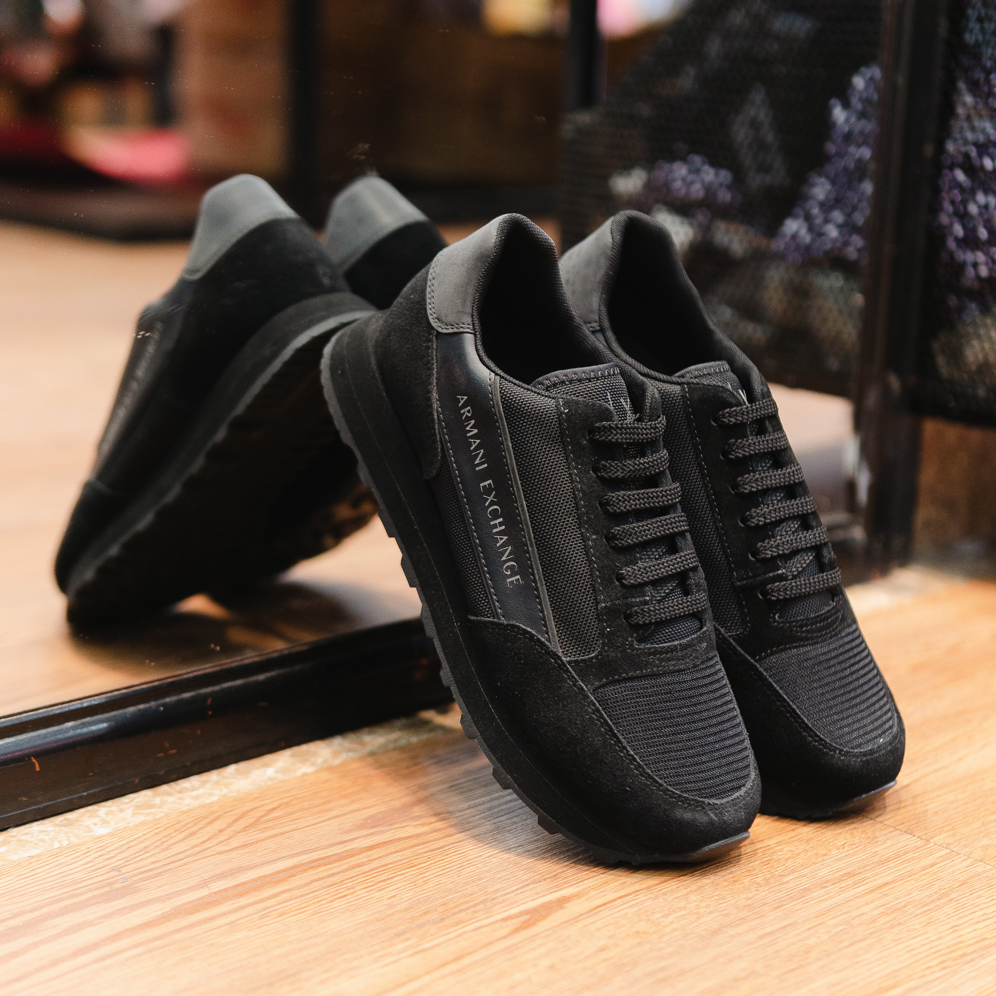 Giày ARMANI EXCHANGE vải lưới mix da đen full , chữ ngang ở sườn