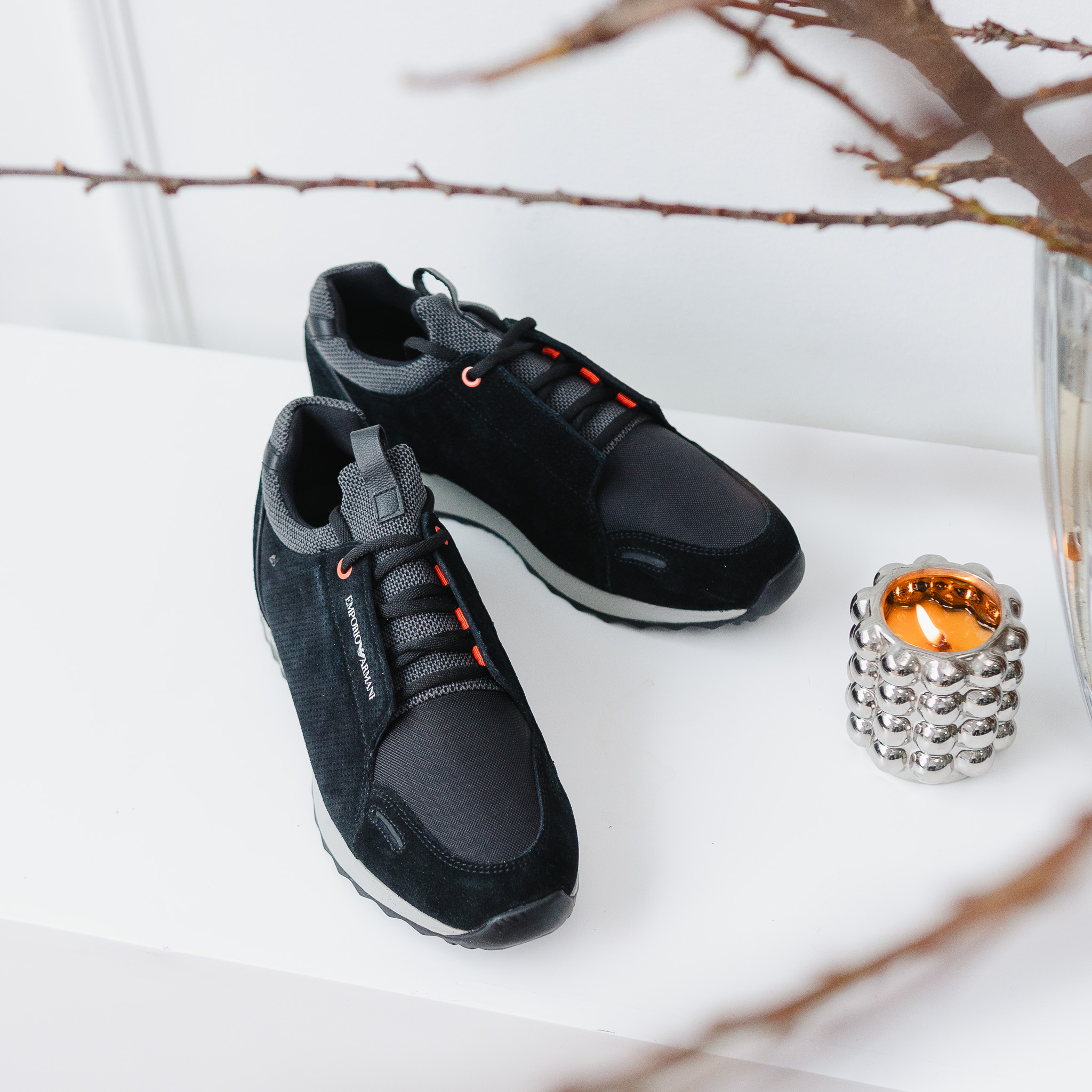 Giày EMPORIO ARMANI da lộn đen , mũi lưới đen , đế ghi logo đen to