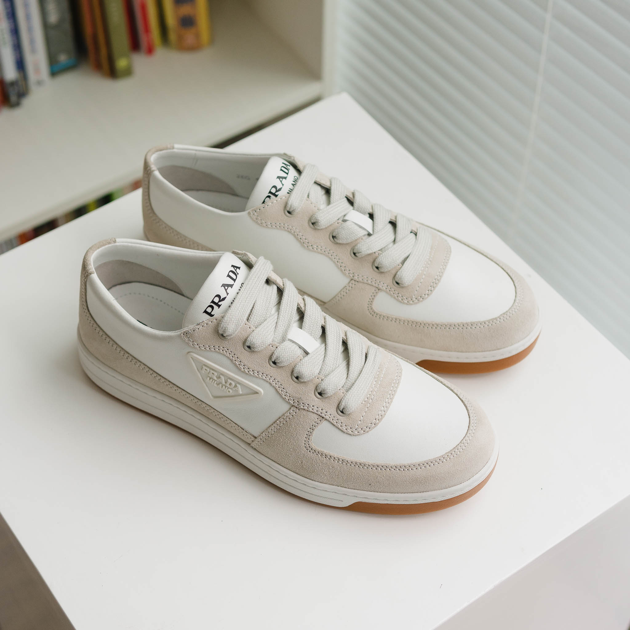 Giày PRADA Triangle Logo White Milk Sneaker