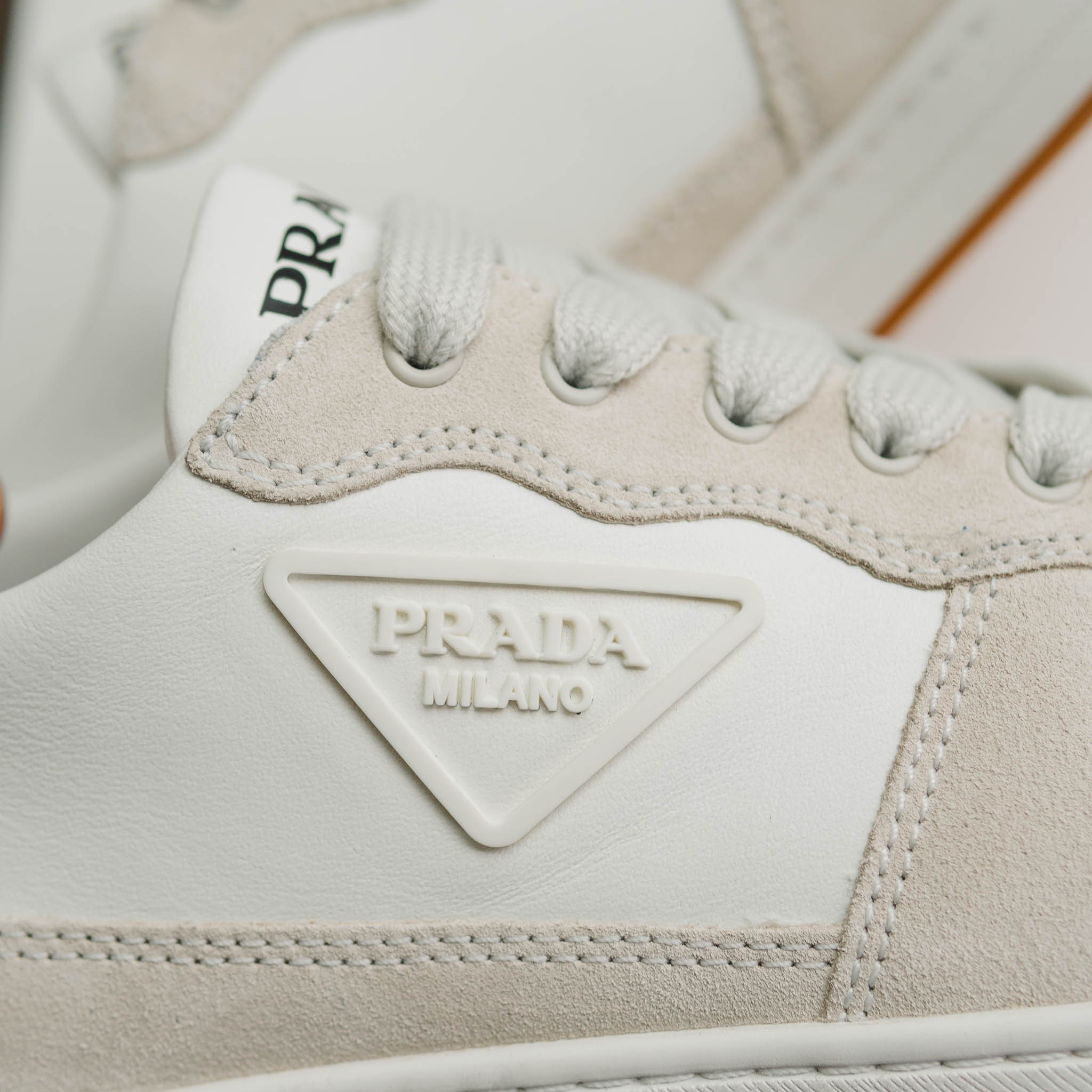 Giày PRADA Triangle Logo White Milk Sneaker