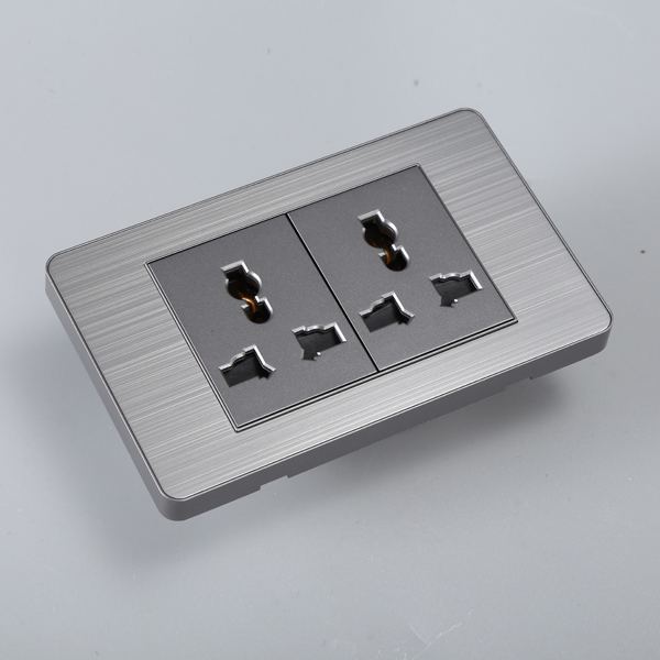 Sự Bền Bỉ Vượt Trội - Công Tắc Điện Castillo