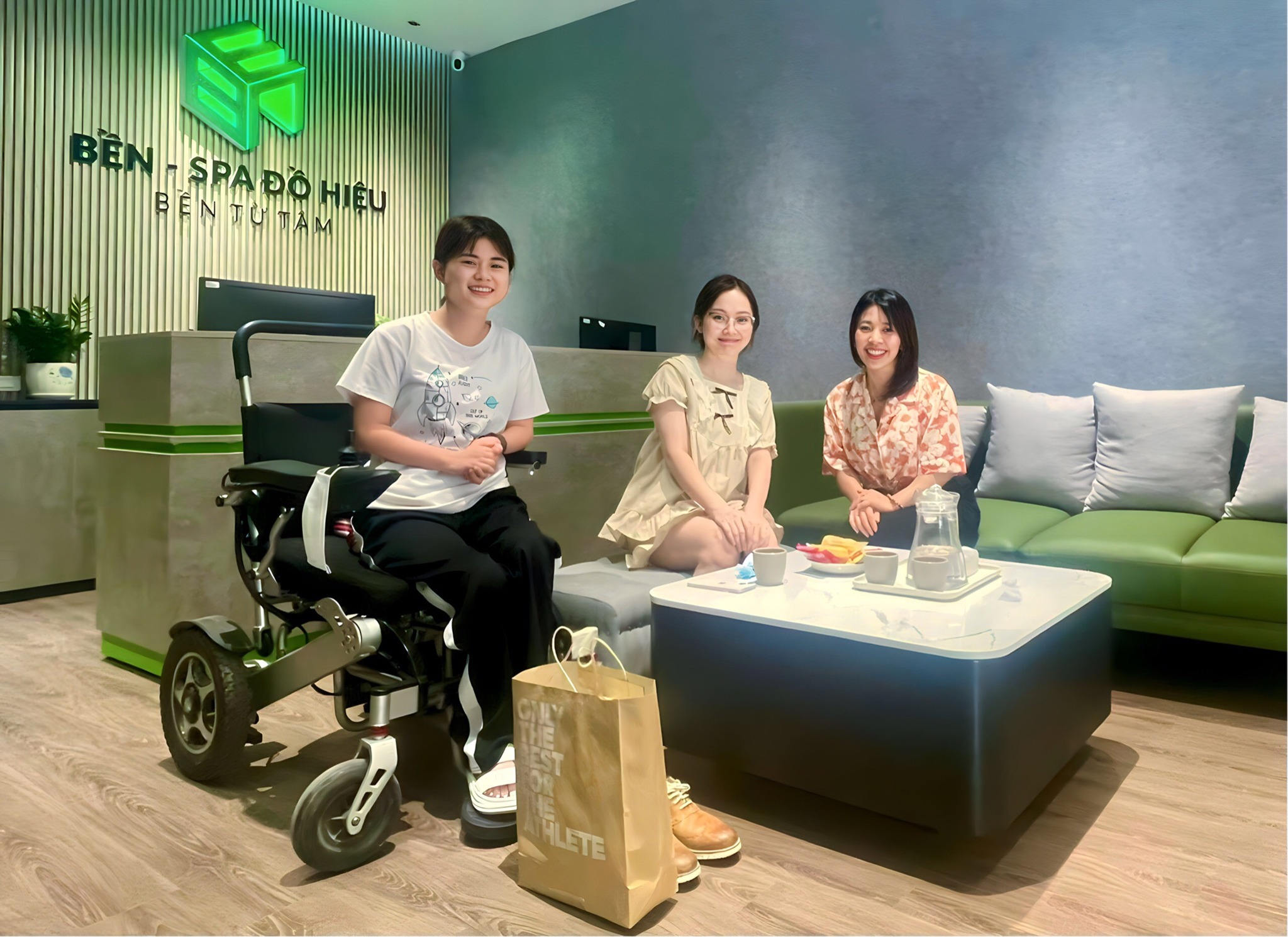 CHUYỆN CHƯA KỂ CỦA BỀN:  NHÂN DUYÊN ĐẸP TỪ VỊ KHÁCH ĐẦU TIÊN ĐẾN BỀN SPA