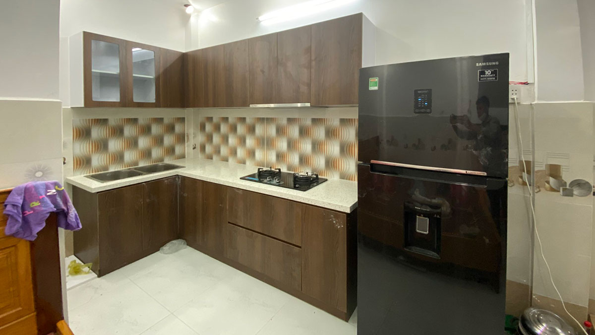 Tủ bếp nhà chị Gia Hân