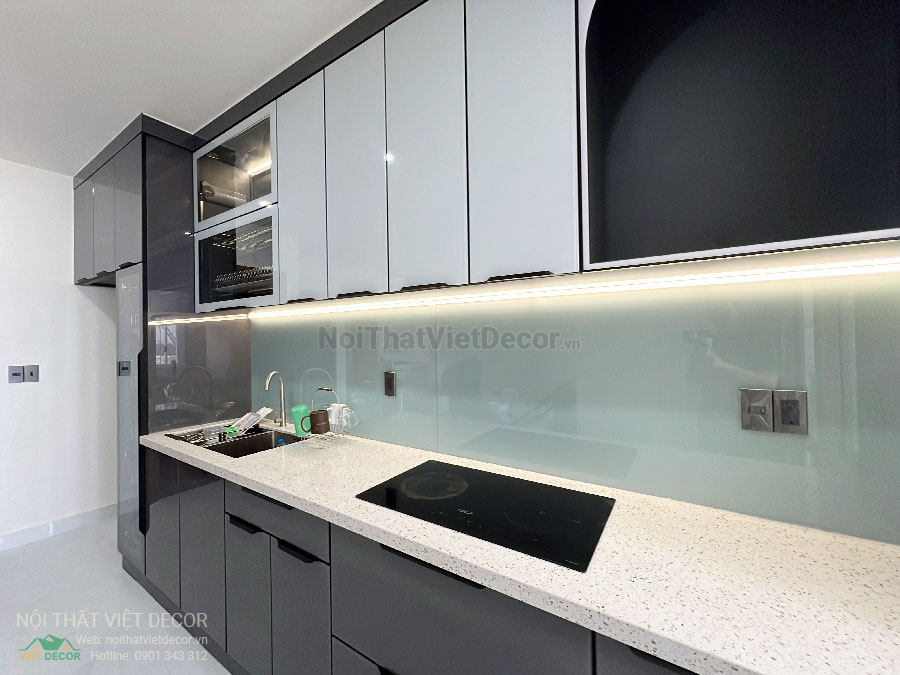Nội Thất Việt Decor thiết kế thi công cải tạo nội thất, hoàn thiện căn hộ 3 phòng ngủ chung cư Tecco phường Linh Đồng thành phố Thủ Đức tủ bếp inox cánh kính