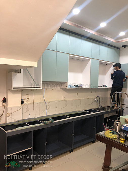 Nội thất Việt Decor thiết kế thi công tủ bếp hiện đại chữ I, gỗ công nghiệp MDF chống ẩm phủ melamine, nhựa sơn 2k An Cường quận Tân Phú Hồ Chí Minh - Thi công