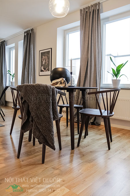 Nội thất Việt Decor thiết kế nội thất tối giản tone màu đen trắng bàn ăn