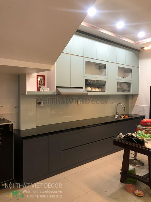 Nội thất Việt Decor thiết kế thi công tủ bếp hiện đại chữ I, gỗ công nghiệp MDF chống ẩm phủ melamine, nhựa sơn 2k An Cường quận Tân Phú Hồ Chí Minh - Hoàn thiện