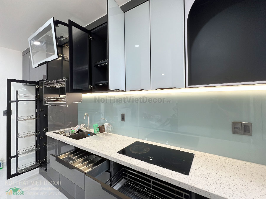 Nội Thất Việt Decor thiết kế thi công cải tạo nội thất, hoàn thiện căn hộ 3 phòng ngủ chung cư Tecco phường Linh Đồng thành phố Thủ Đức tủ bếp inox cánh kính phụ kiện lưu trữ tủ bếp thông minh