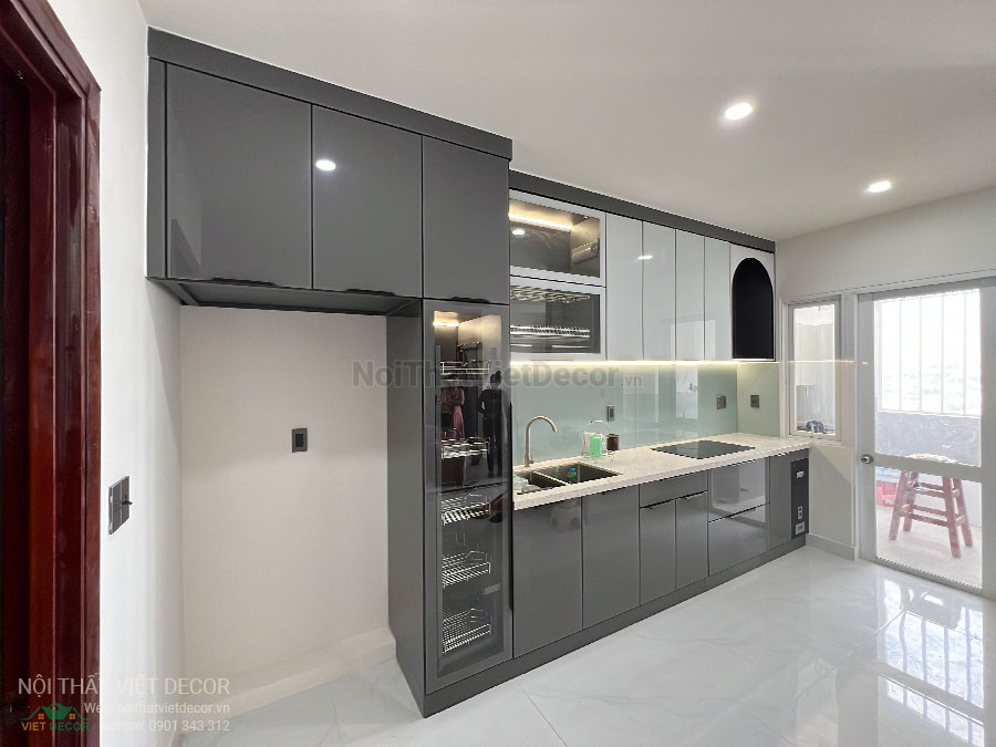 Nội Thất Việt Decor thiết kế thi công cải tạo nội thất, hoàn thiện căn hộ 3 phòng ngủ chung cư Tecco phường Linh Đồng thành phố Thủ Đức tủ bếp inox cánh kính phụ kiện lưu trữ tủ bếp thông minh